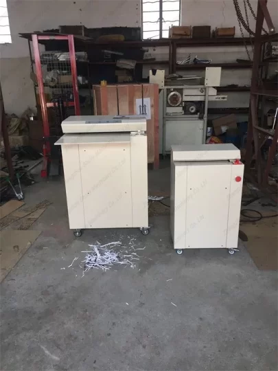 cardboard recycling shredder