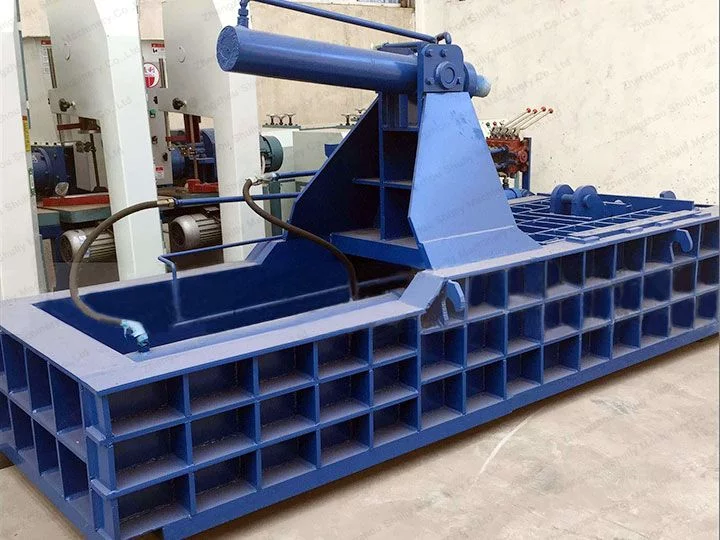 metal baling machine